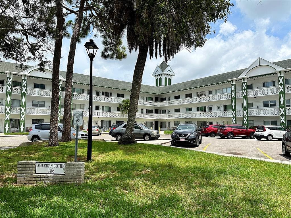 2468 FLORENTINE WAY UNIT 72 CLEARWATER, FL 33763