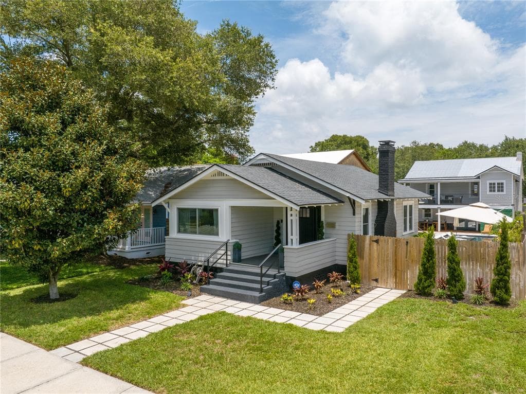 1223 13TH STREET N ST PETERSBURG, FL 33705