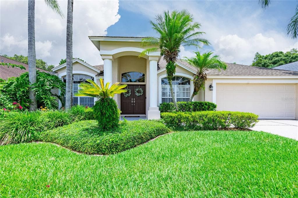 18908 FAIRWOOD COURT TAMPA, FL 33647