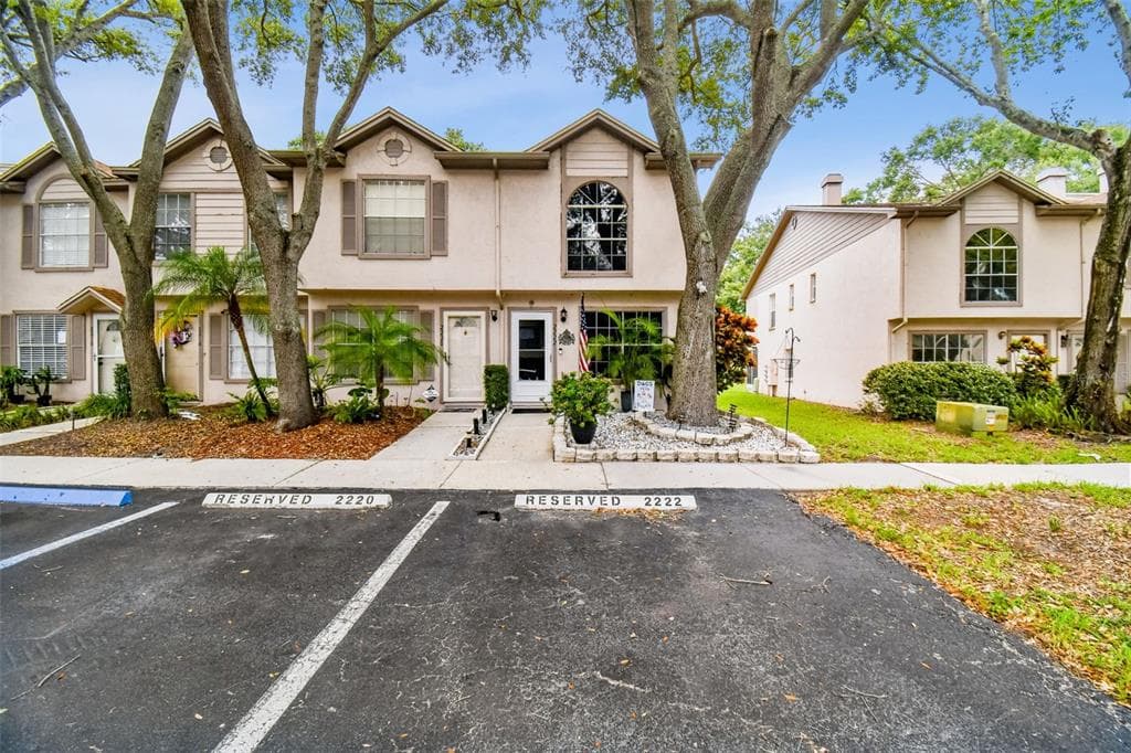 2222 FLETCHERS POINT CIRCLE