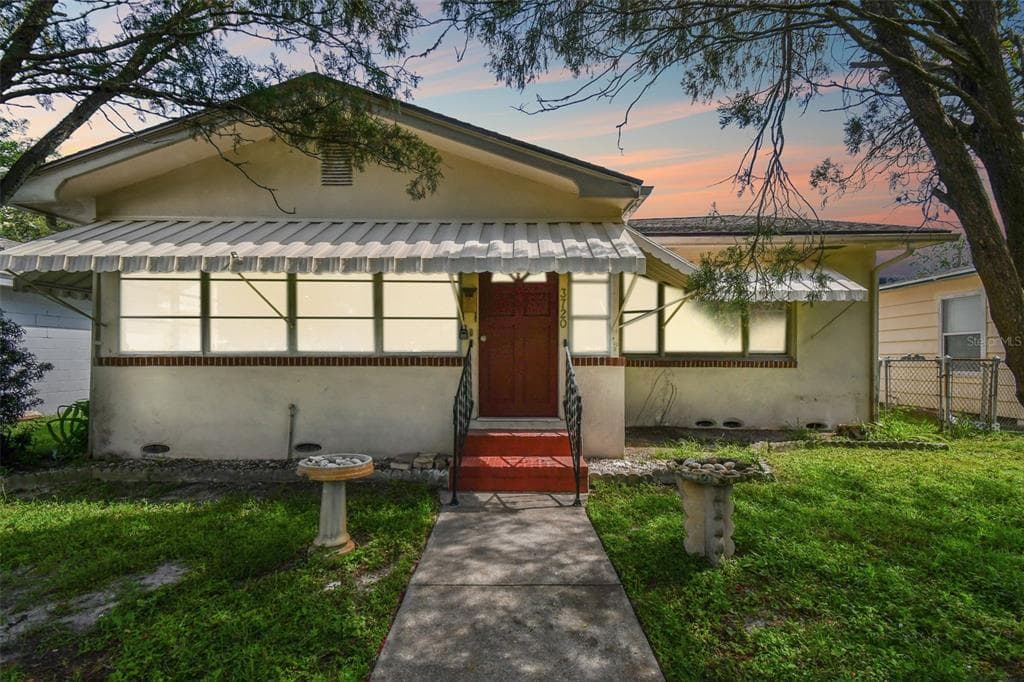 3720 4TH AVENUE N ST PETERSBURG, FL 33713