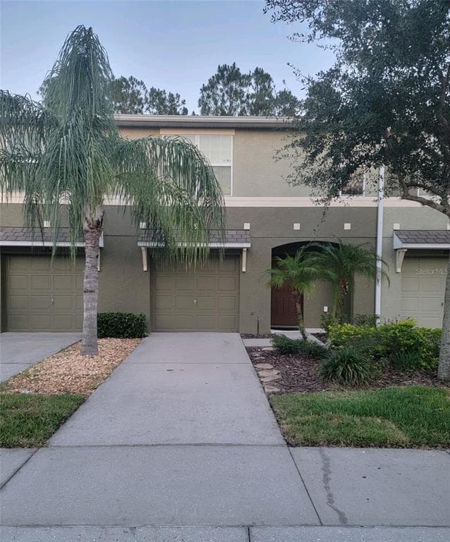 2756 BIRCHCREEK DRIVE WESLEY CHAPEL, FL 33544