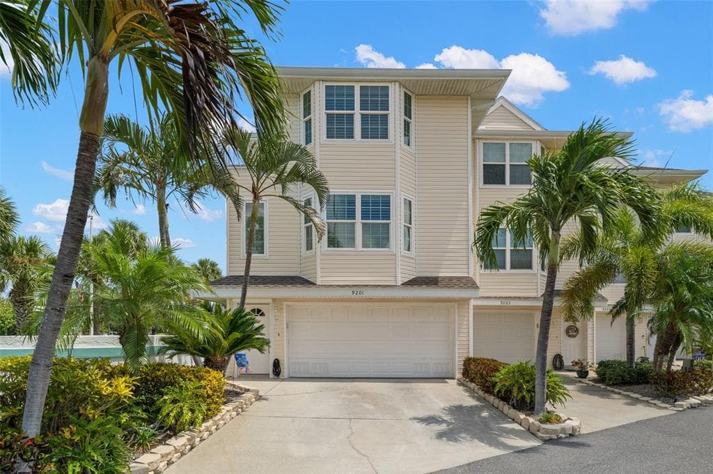 9201 CAPTIVA CIRCLE ST PETE BEACH, FL 33706