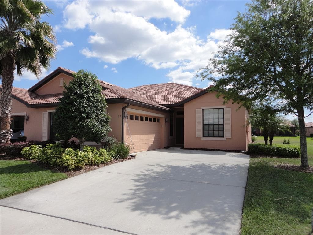 119 SHELL FALLS DRIVE APOLLO BEACH, FL 33572