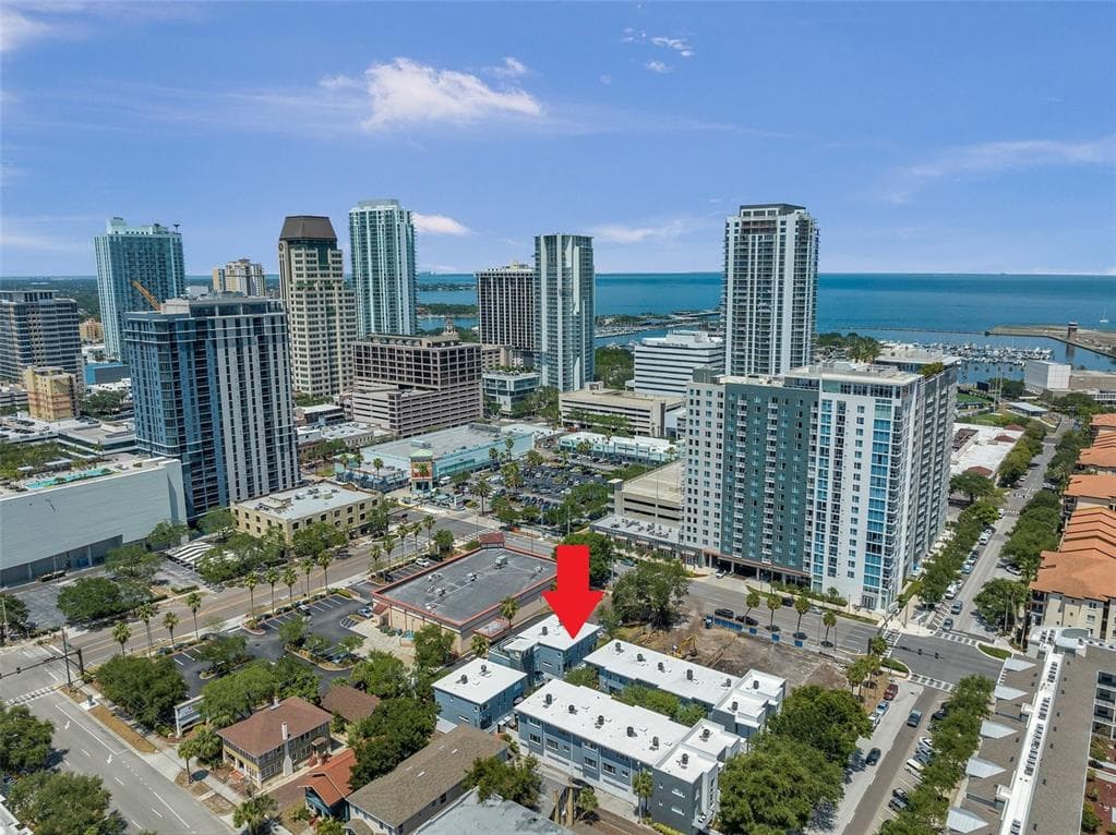 341 4TH AVENUE S UNIT 341 ST PETERSBURG, FL 33701