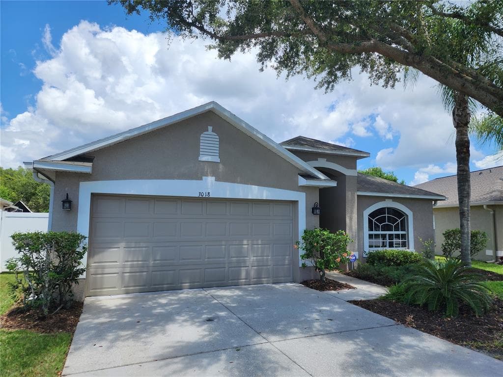 3018 PRAIRIE IRIS DRIVE LAND O LAKES, FL 34638
