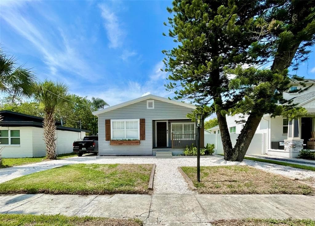 1308 E CONOVER STREET TAMPA, FL 33603
