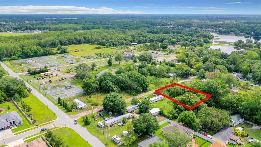 20040 VALDEZ LN LUTZ, FL 33558