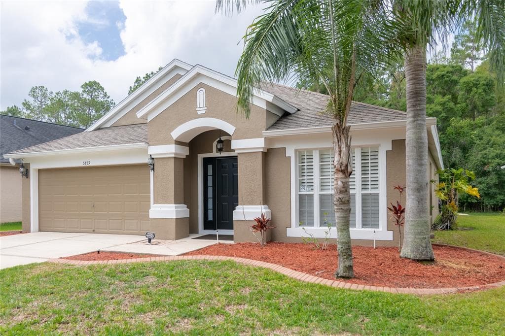 5839 WAR ADMIRAL DRIVE WESLEY CHAPEL, FL 33544