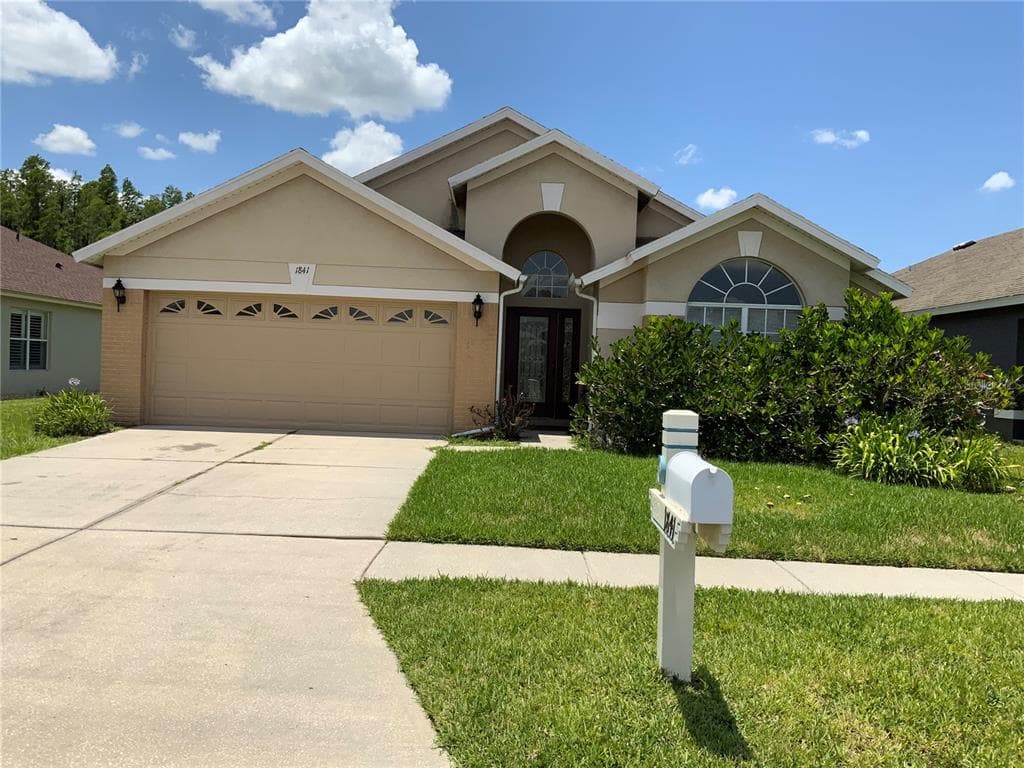 1841 LEYBOURNE LOOP WESLEY CHAPEL, FL 33543