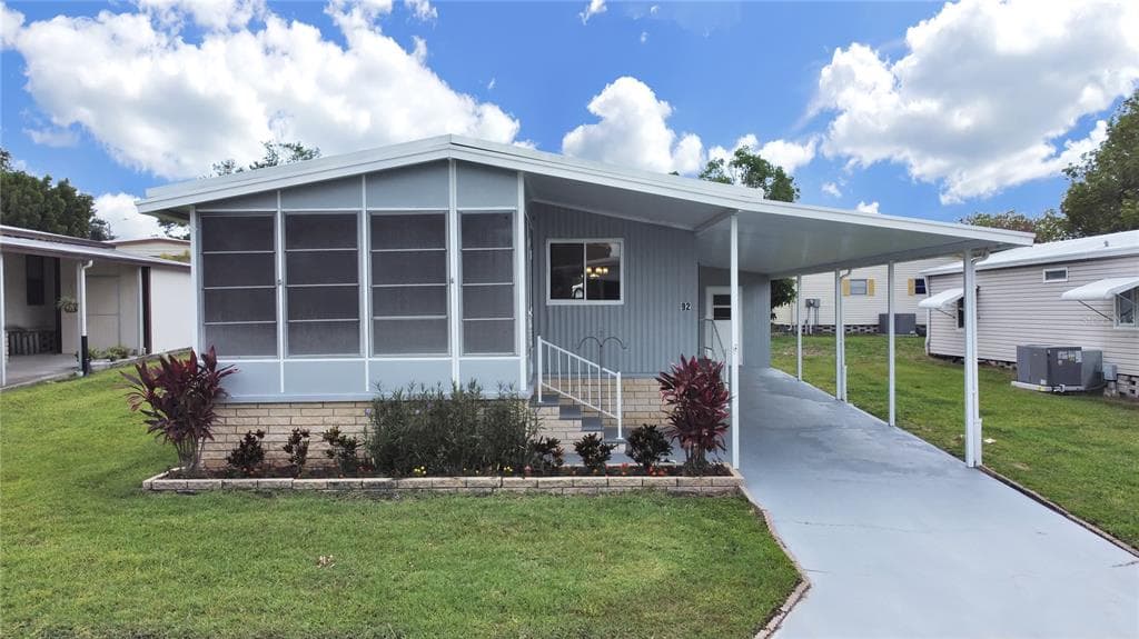 92 LAURELWOOD DRIVE UNIT 9 SAFETY HARBOR, FL 34695