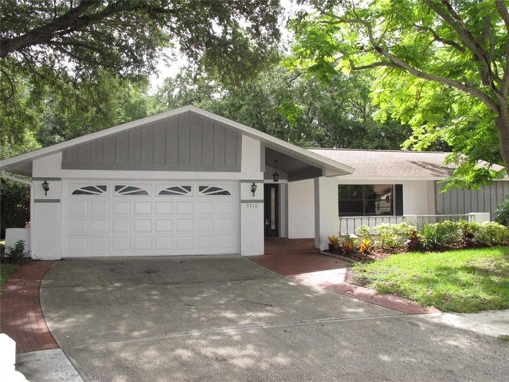 9510 103RD AVENUE LARGO, FL 33777