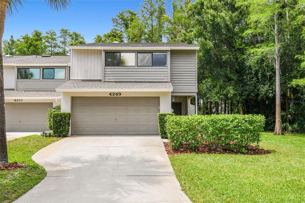 4249 GOLF CLUB LANE