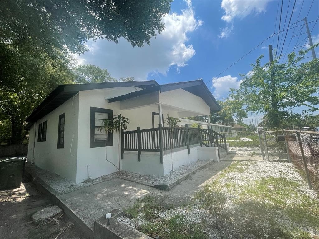 3711 N 35TH STREET TAMPA, FL 33610
