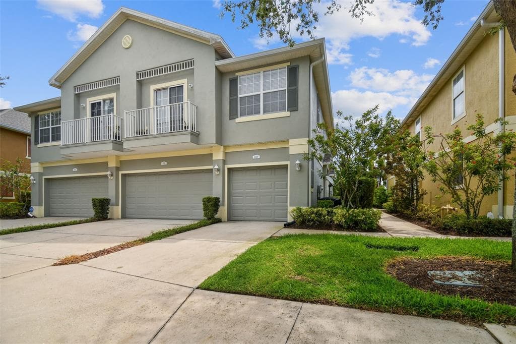 6720 EAGLE FEATHER DRIVE RIVERVIEW, FL 33578