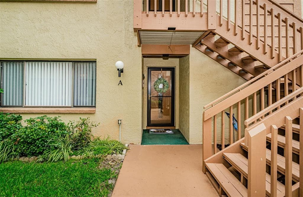 12914 FAIRWAY DRIVE UNIT A HUDSON, FL 34667