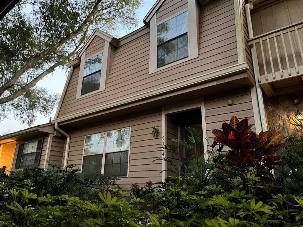 5324 BRADBURY COURT TAMPA, FL 33624