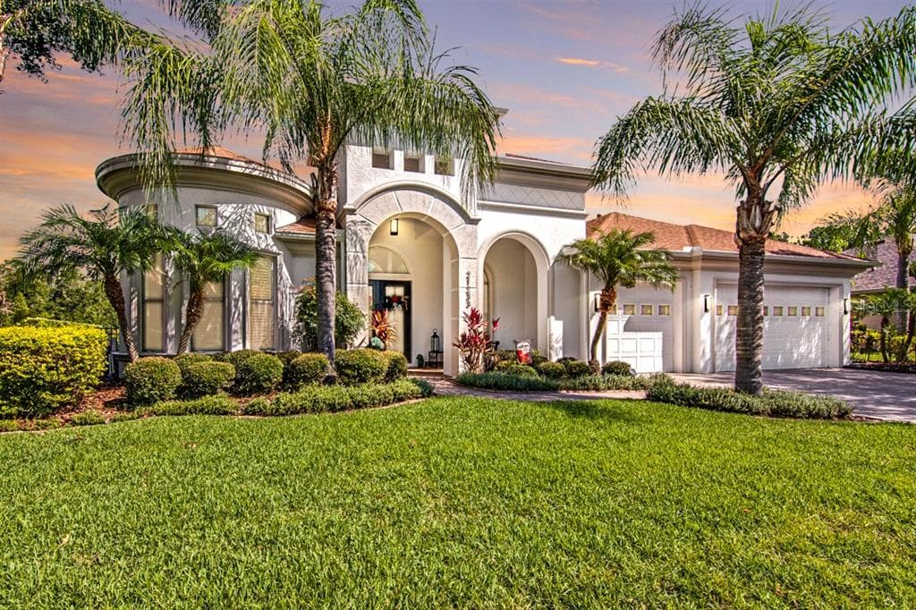 21233 LAKE VIENNA DRIVE LAND O LAKES, FL 34638