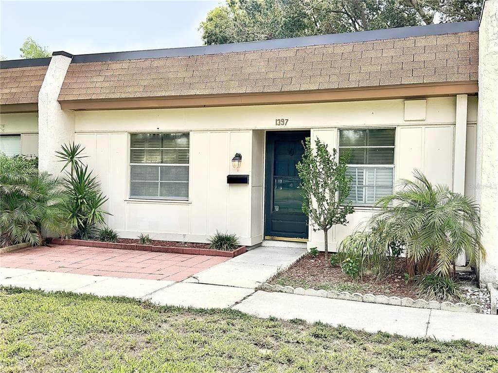 1397 MISSION DRIVE W
