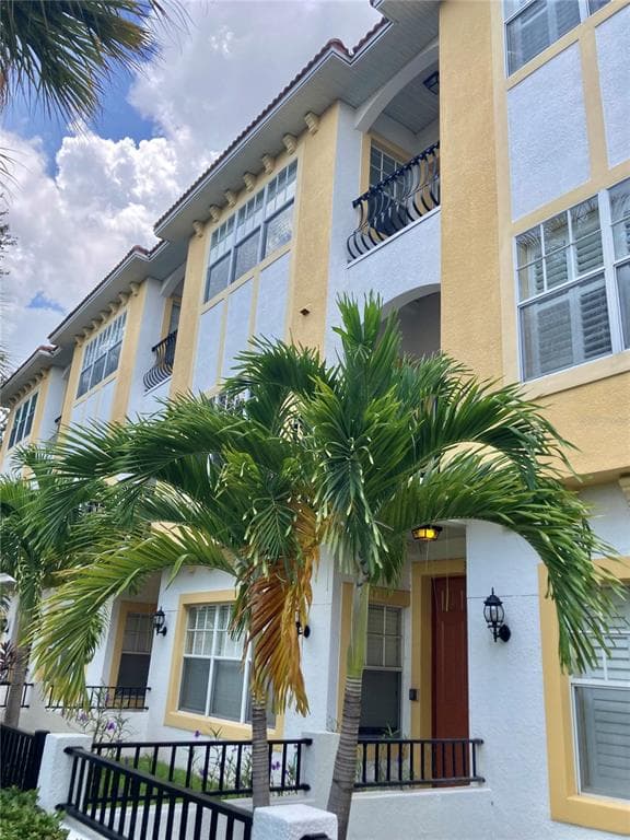 111 N ALBANY AVENUE UNIT 3 TAMPA, FL 33606