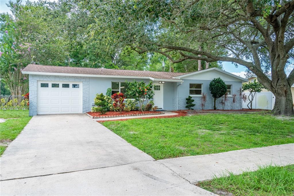 1413 CALAMONDIN LANE W CLEARWATER, FL 33759