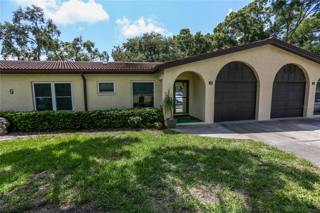 12200 VONN ROAD UNIT 7C LARGO, FL 33774