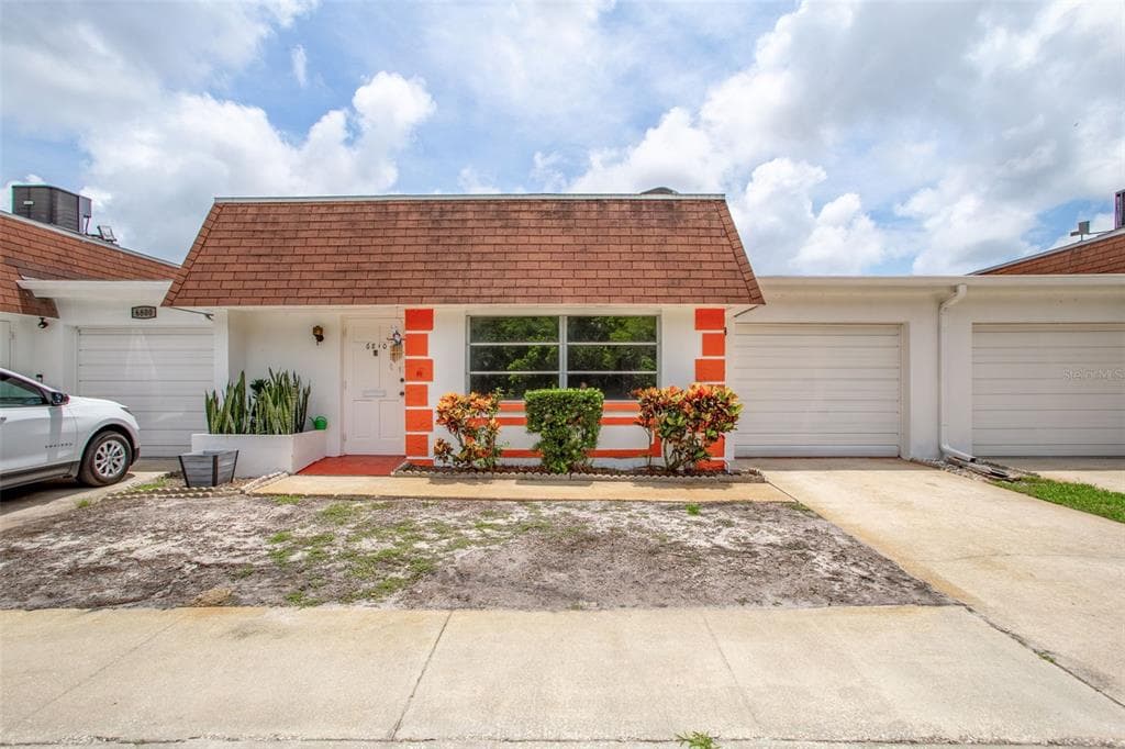6810 LAFAYETTE N UNIT 6810 PINELLAS PARK, FL 33781