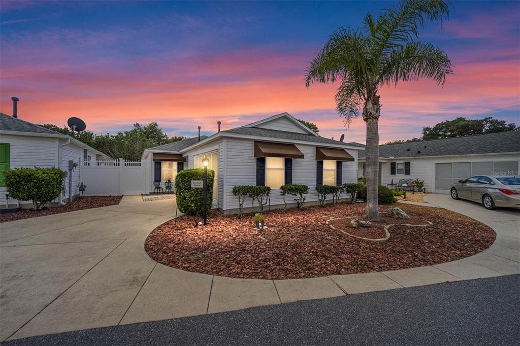 16810 SE 80TH BATHURST COURT THE VILLAGES, FL 32162