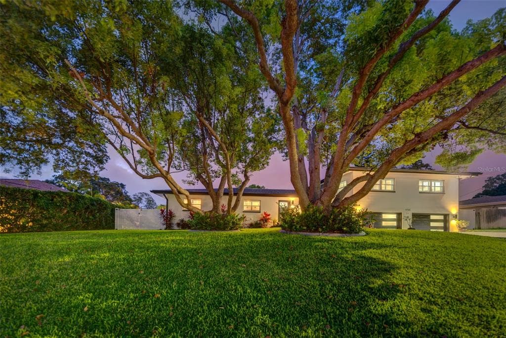1150 FAIRWAY DRIVE DUNEDIN, FL 34698