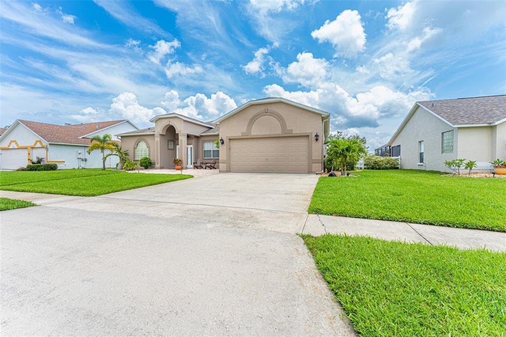 1076 EGRET LAKE WAY