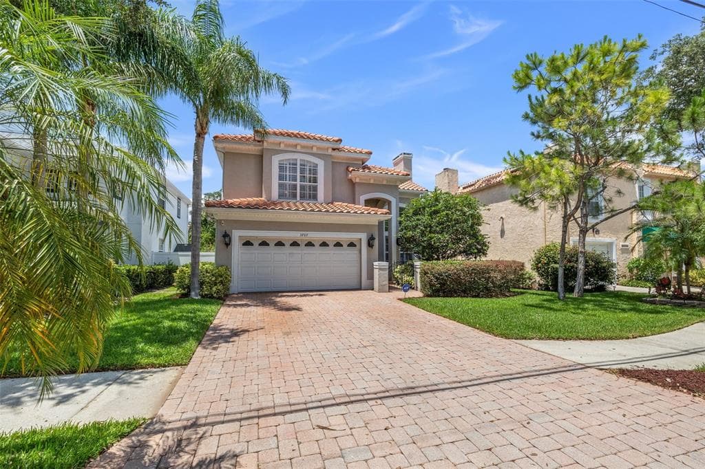 3707 W CORONA STREET TAMPA, FL 33629