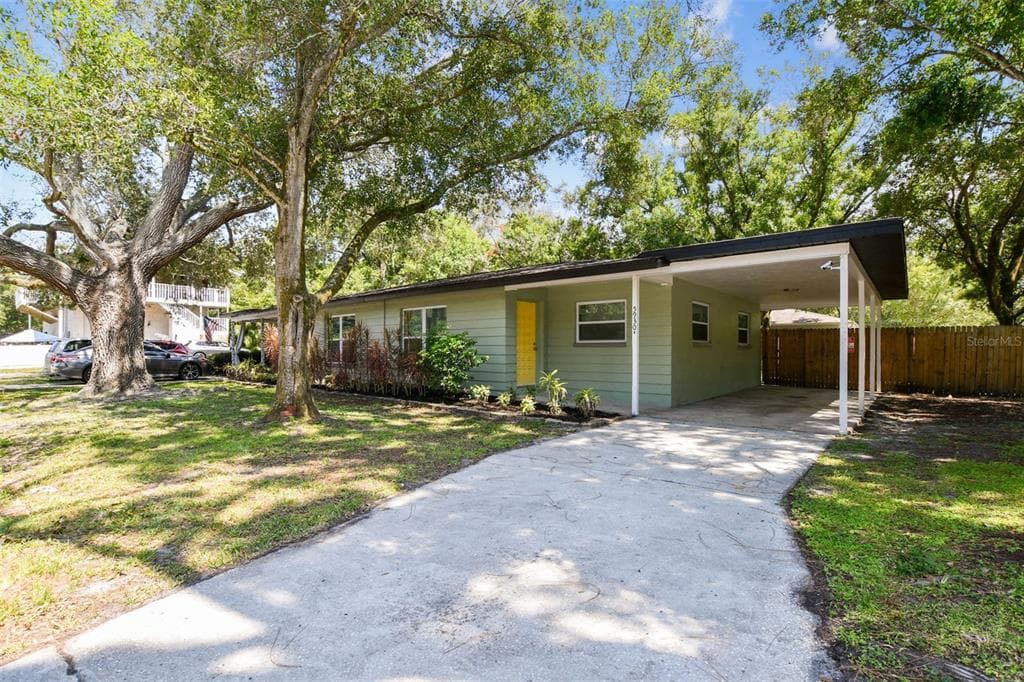 5930 CRESTMONT STREET CLEARWATER, FL 33760