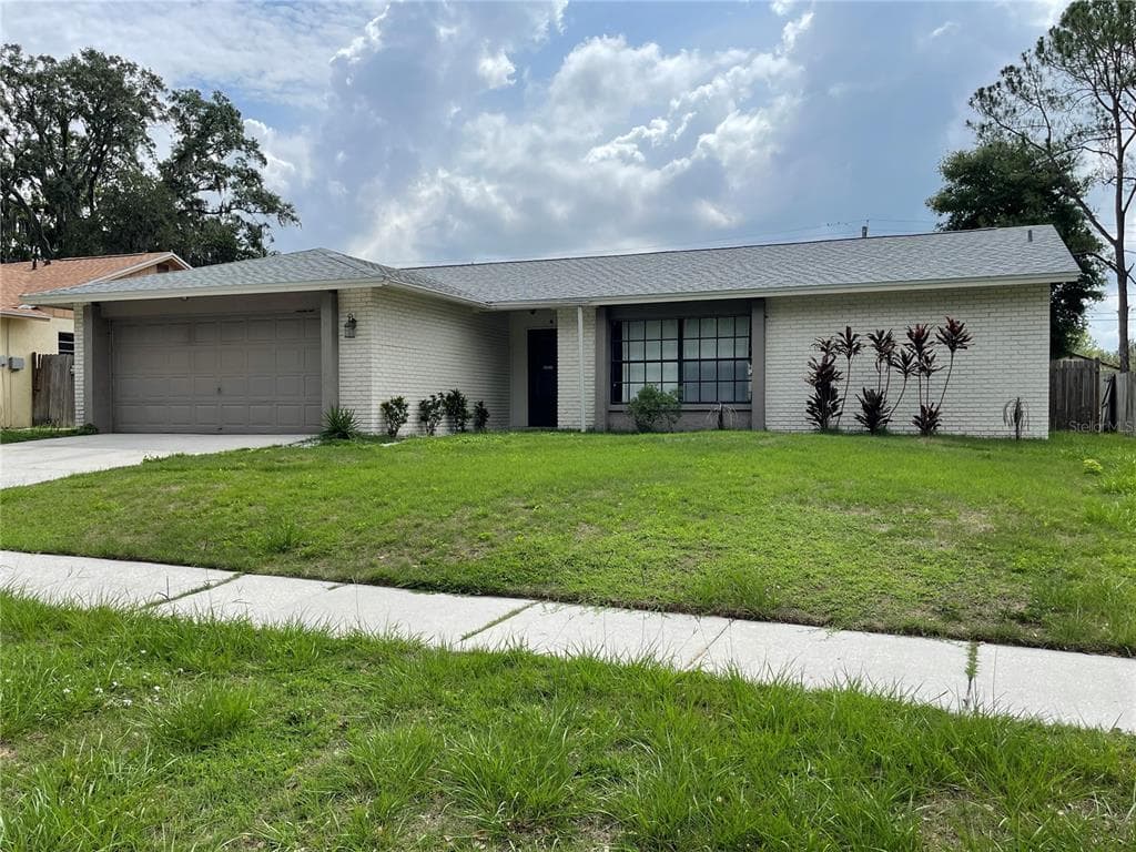 1351 CORNER OAKS DRIVE
