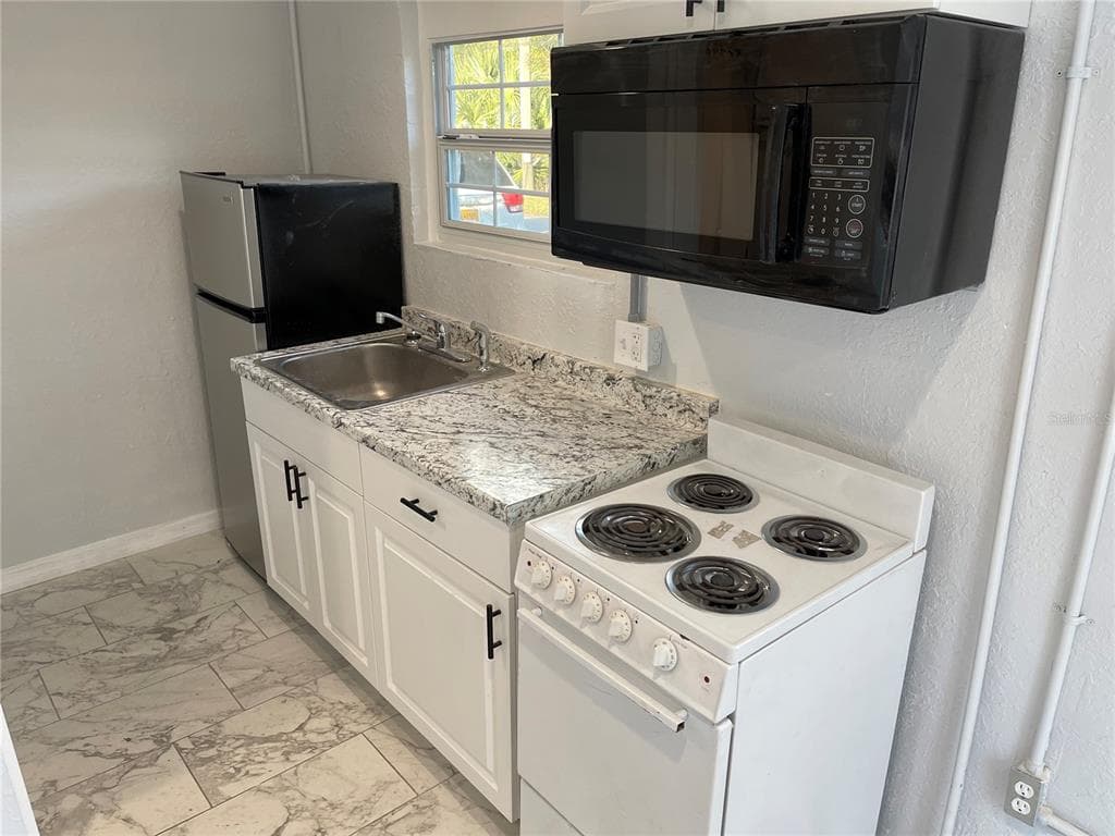 1921 E 139TH AVENUE UNIT C TAMPA, FL 33613