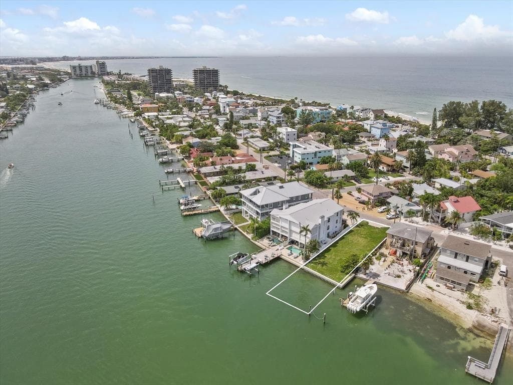8353 BAYSHORE DRIVE
