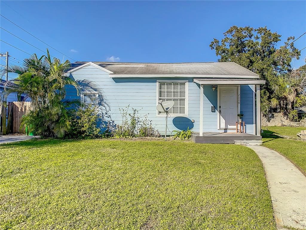 2008 OCEANVIEW PLACE TAMPA, FL 33605