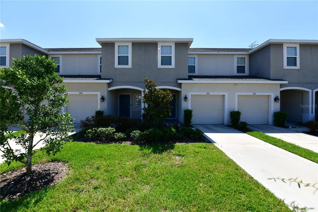 7010 GRAND ELM DRIVE RIVERVIEW, FL 33578