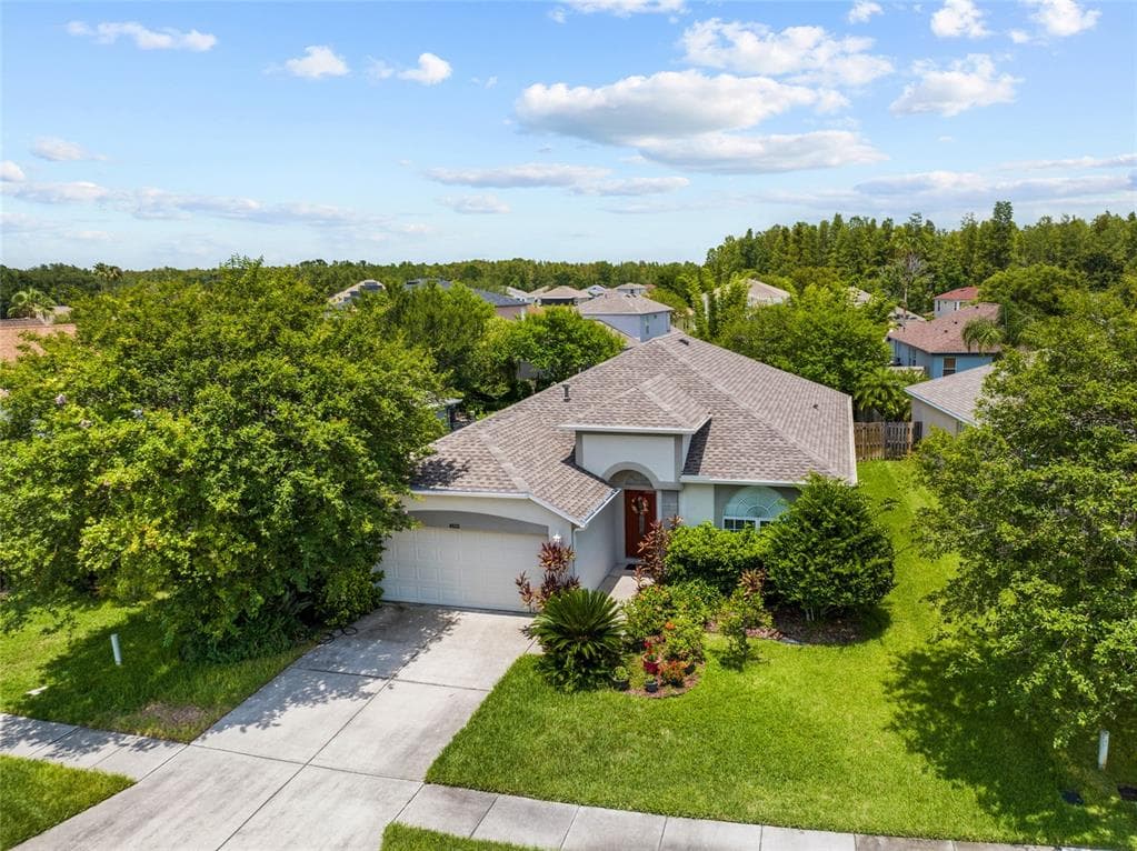 4920 PENNECOTT WAY WESLEY CHAPEL, FL 33544
