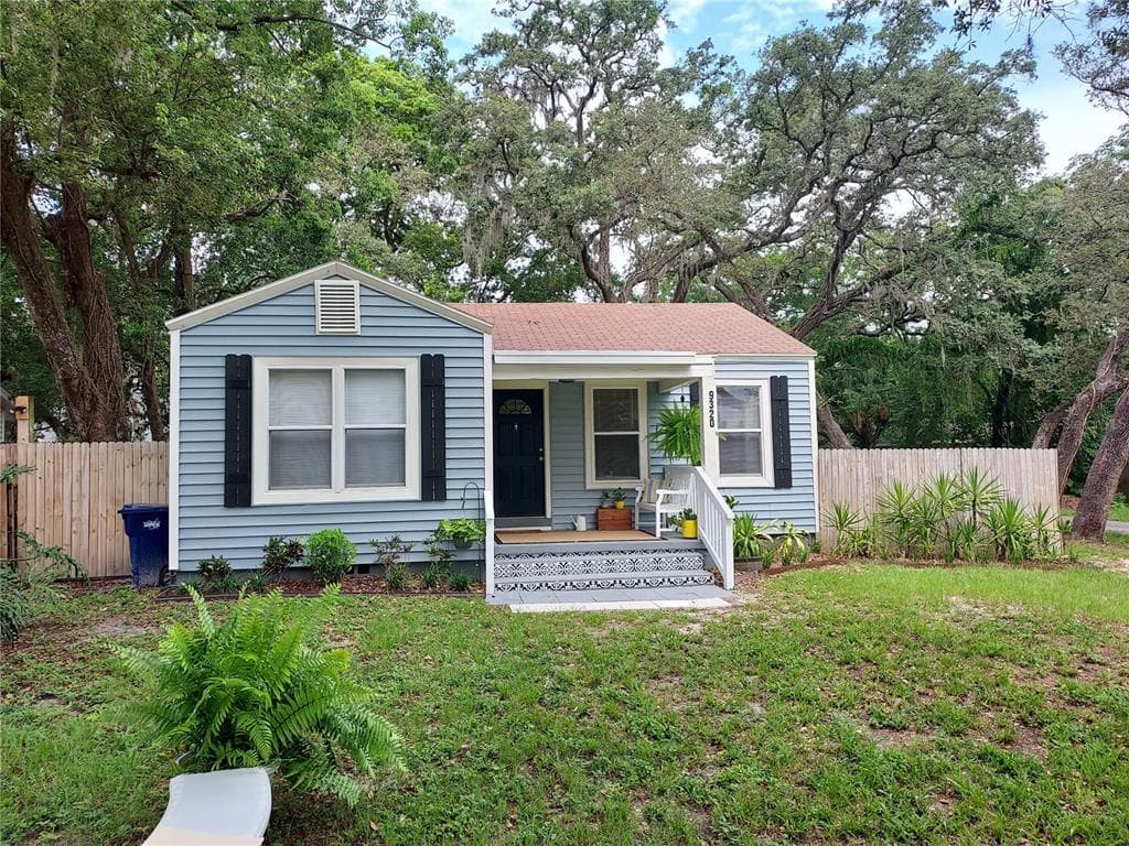9320 N ELMER STREET TAMPA, FL 33612