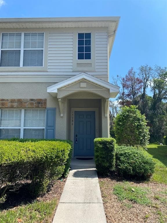 15786 FISHHAWK FALLS DRIVE LITHIA, FL 33547