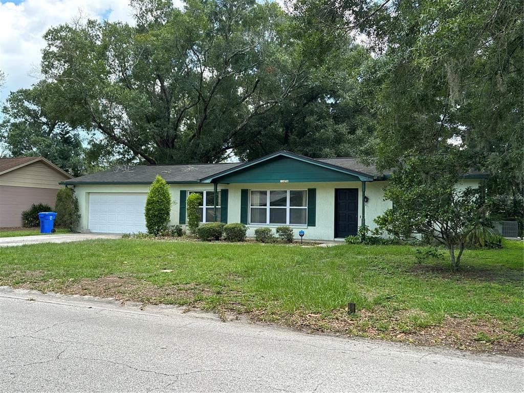 13806 CHERRY BROOK LANE TAMPA, FL 33618