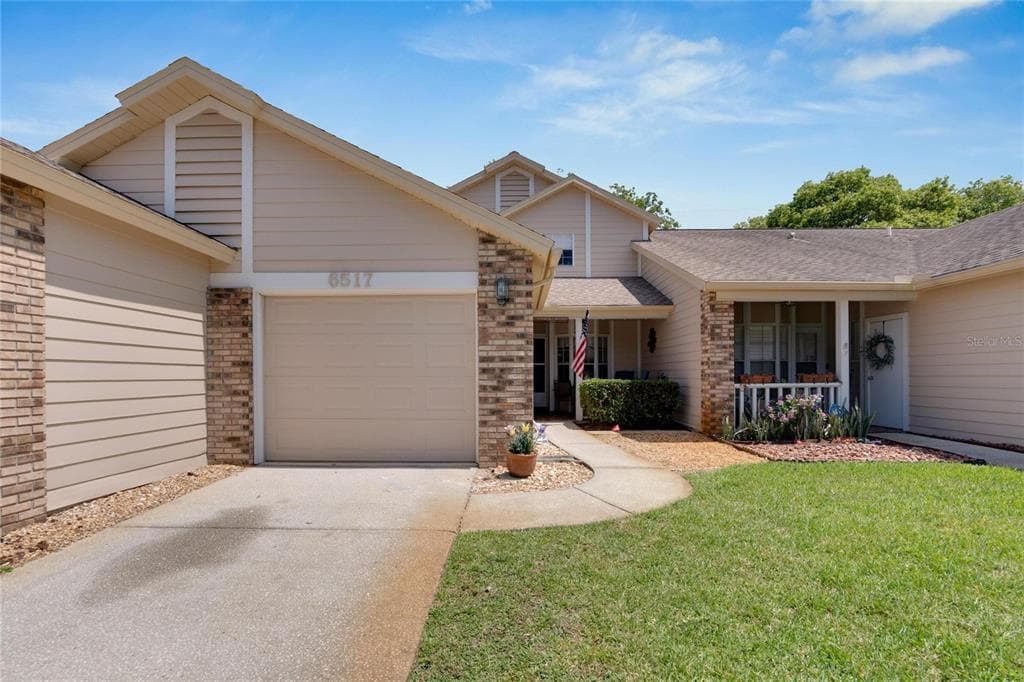 6517 THICKET TRAIL UNIT TRI NEW PORT RICHEY, FL 34653