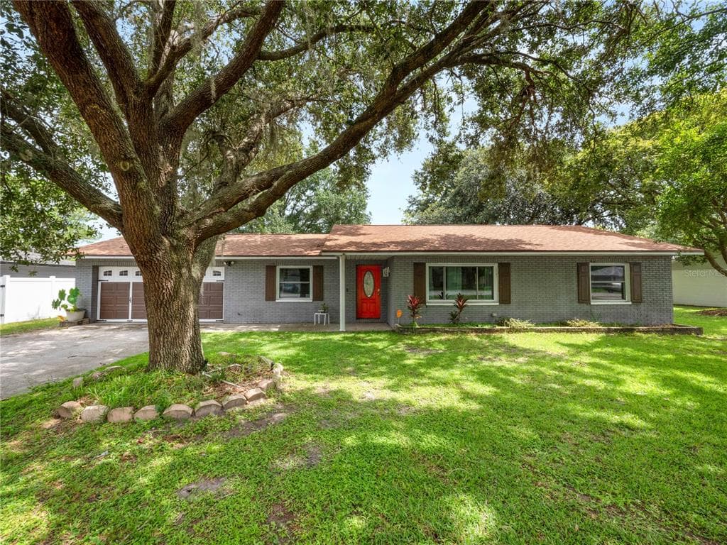 2317 DUFF ROAD LAKELAND, FL 33810