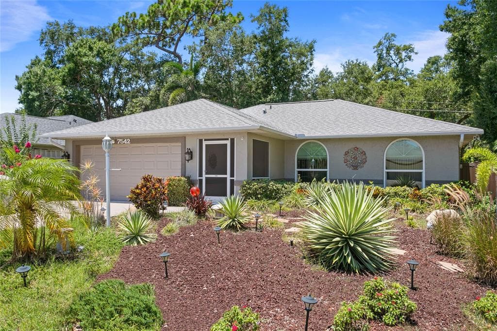 7542 42ND COURT E SARASOTA, FL 34243