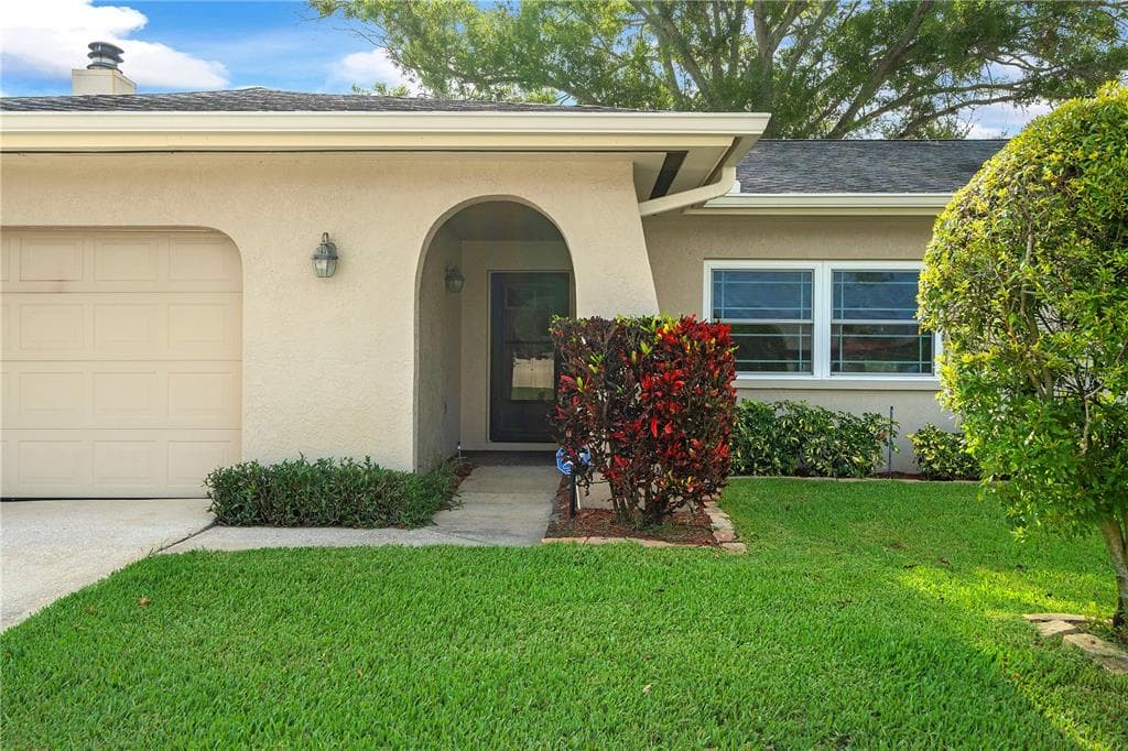 1630 W ORANGECREST AVENUE PALM HARBOR, FL 34683