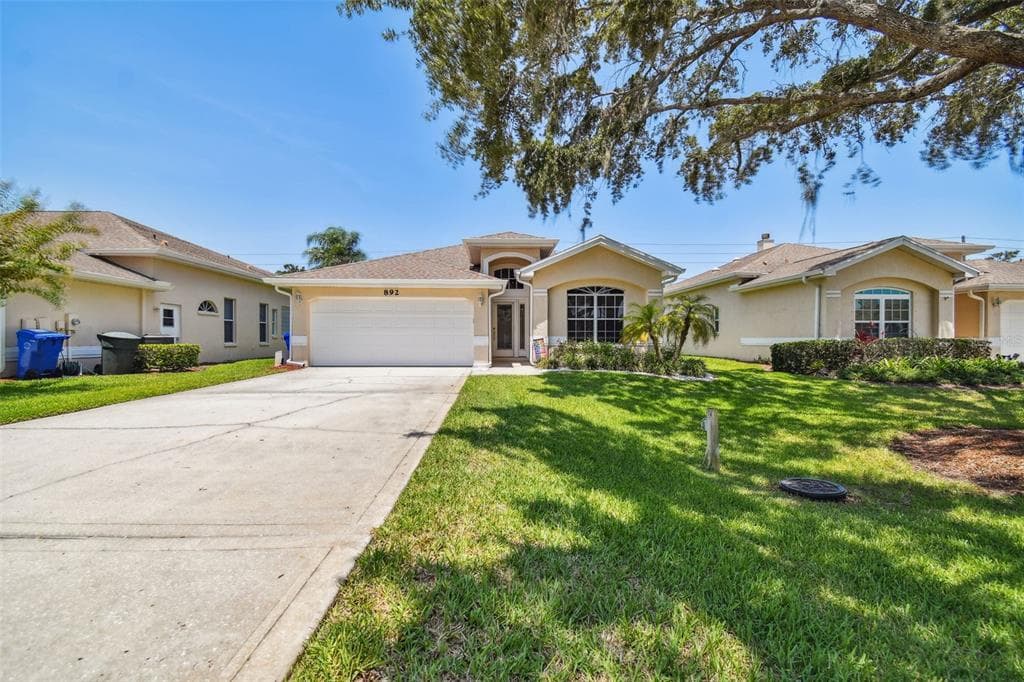892 MICHELE CIRCLE