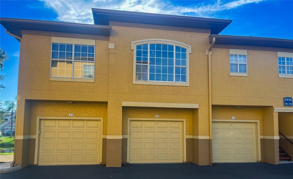 4336 BAYSIDE VILLAGE DRIVE UNIT 202 TAMPA, FL 33615