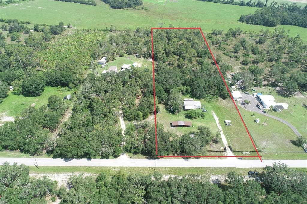 5018 SAFFOLD ROAD WIMAUMA, FL 33598