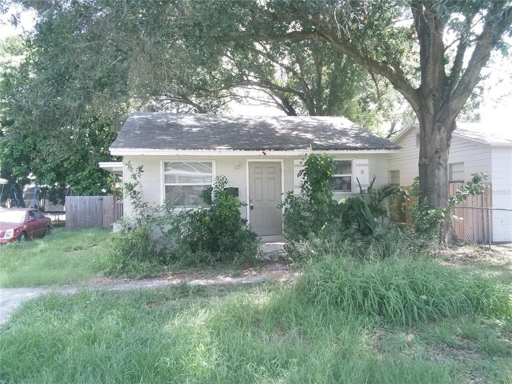 2857 25TH AVENUE N ST PETERSBURG, FL 33713