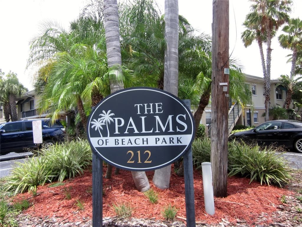 212 S CHURCH AVENUE UNIT 101 TAMPA, FL 33609